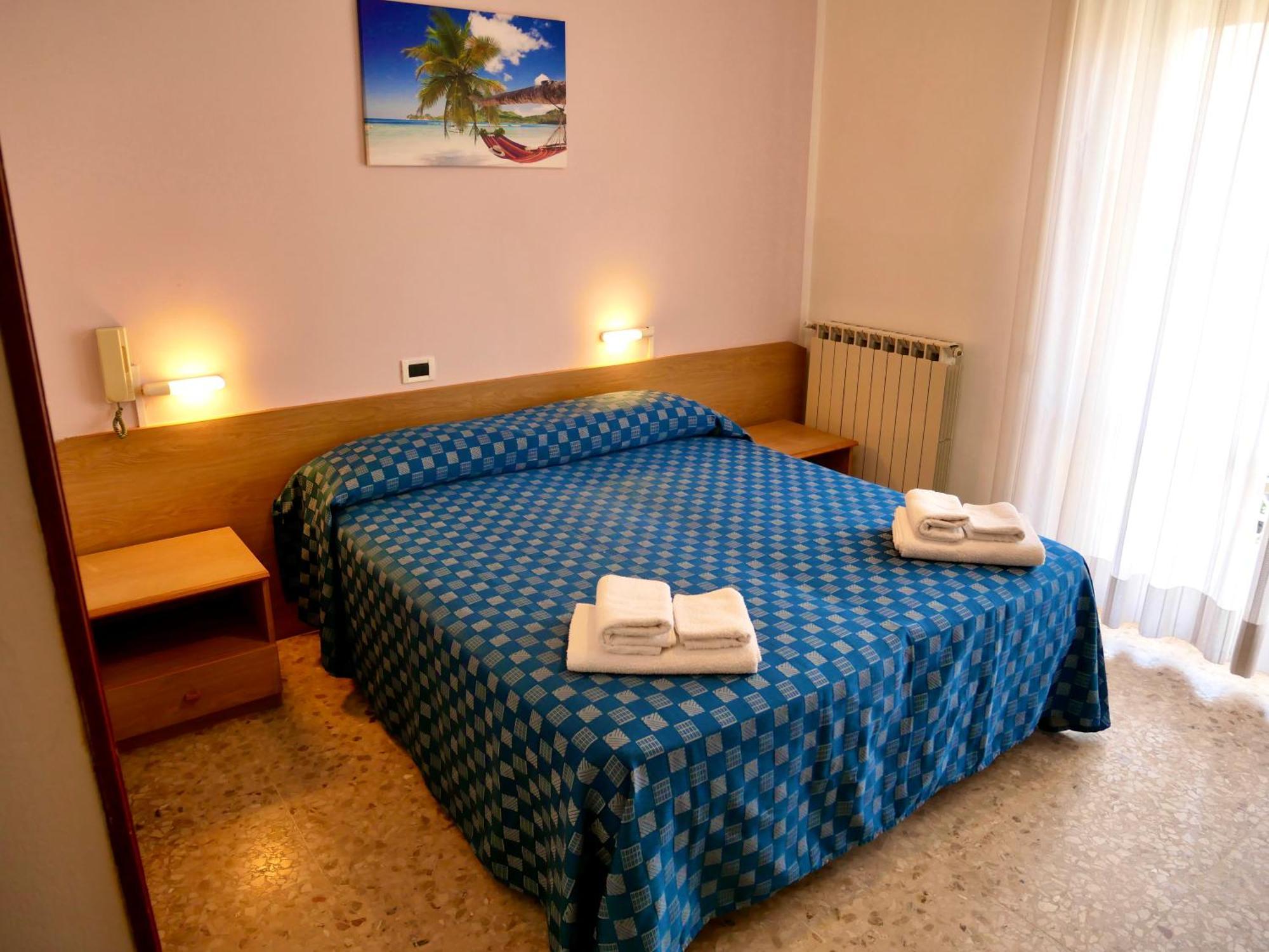 Hotel Jole Marina dʼMarina dʼAndora Exteriér fotografie