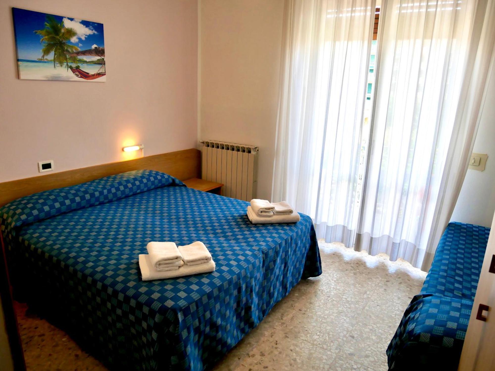 Hotel Jole Marina dʼMarina dʼAndora Exteriér fotografie
